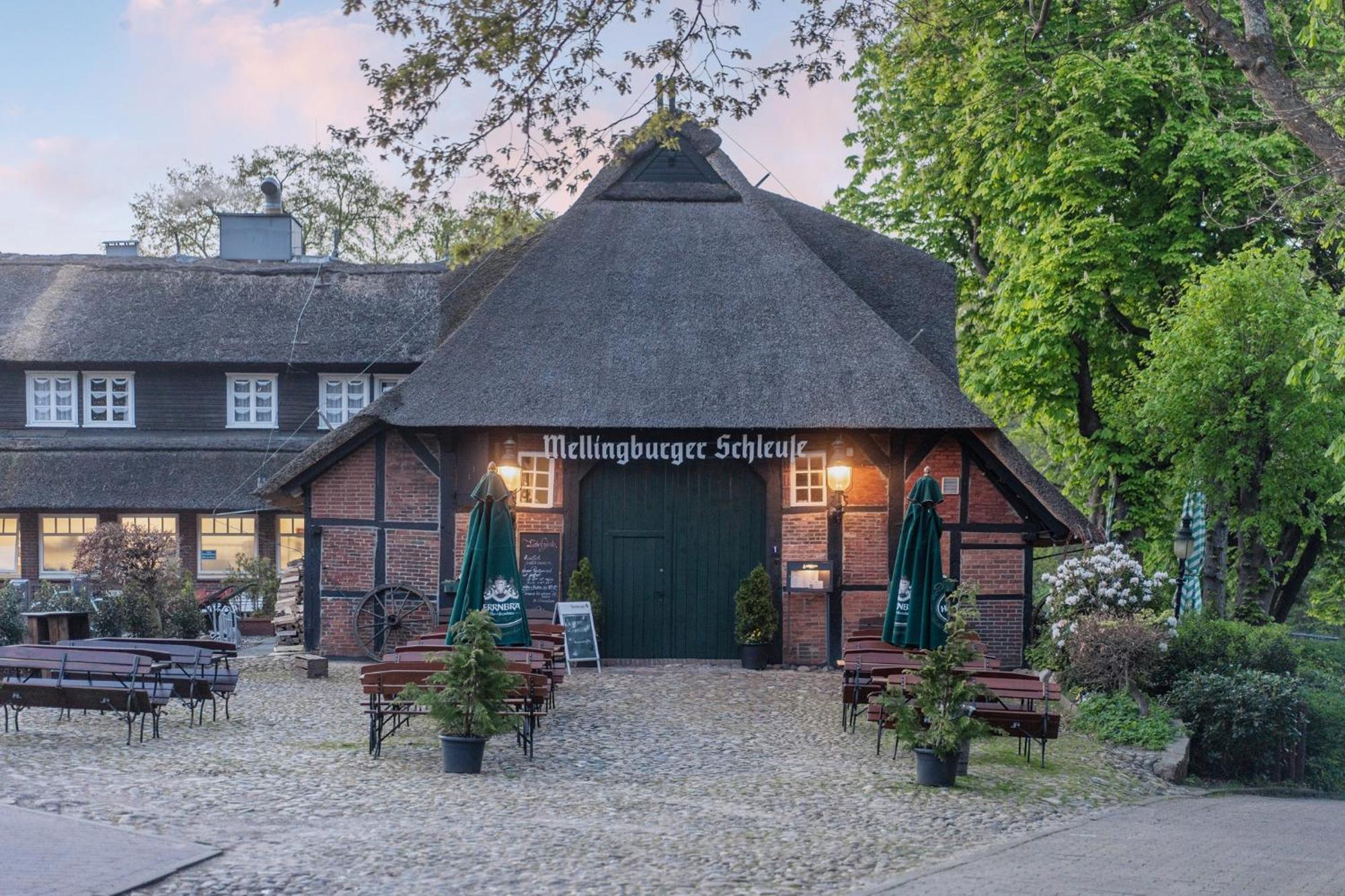 Kleinhuis Hotel Mellingburger Schleuse Hamburg Exterior photo